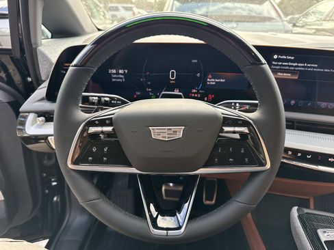 New 2026 Cadillac Optiq Sport 2 image 28