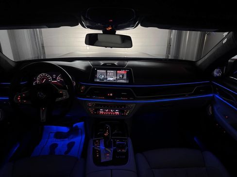 Used 2019 BMW M760i xDrive w/ Luxury Rear Seating Package image 54