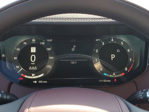 New 2026 Land Rover Range Rover SE image 12