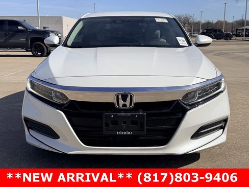 Used 2019 Honda Accord LX image 2