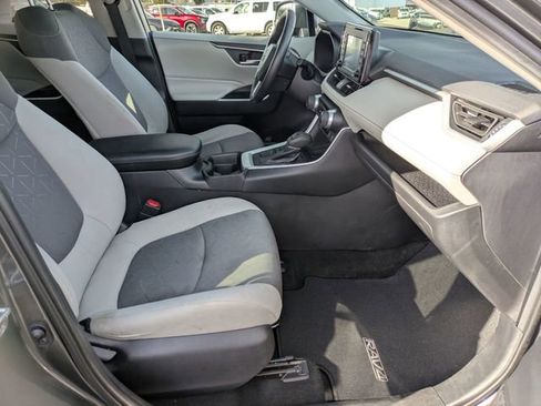 Used 2021 Toyota RAV4 XLE w/ XLE Grade Weather Package image 30