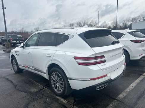 Used 2024 Genesis GV80 2.5T image 3