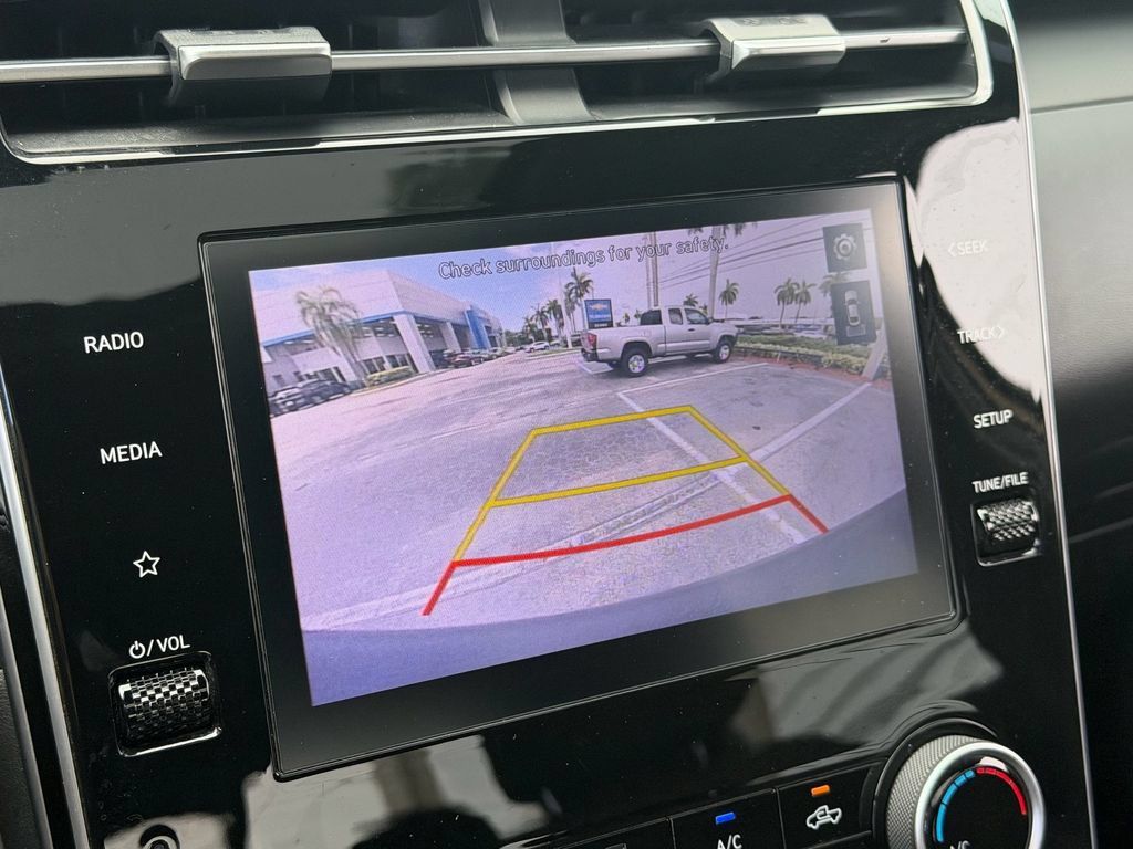Used 2022 Hyundai Santa Cruz SEL w/ Activity Package FWD image 24