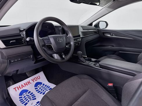 Certified 2025 Toyota Camry LE FWD image 9