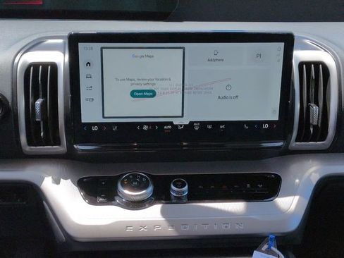 New 2026 Ford Expedition Max Active image 18