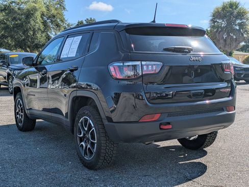 Used 2024 Jeep Compass Trailhawk AWD/4WD image 7