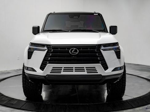 Used 2025 Lexus GX 550 image 27
