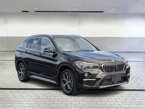 Used 2018 BMW X1 xDrive28i w/ Convenience Package image 7