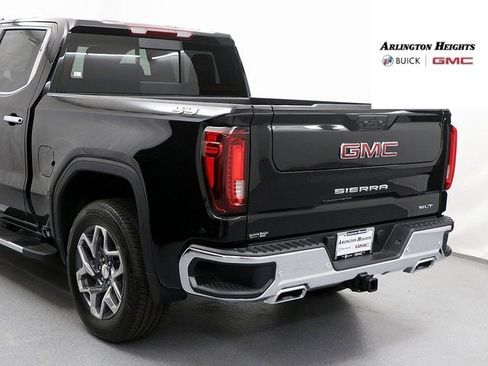 New 2026 GMC Sierra 1500 SLT w/ SLT Premium Plus Package AWD/4WD image 9