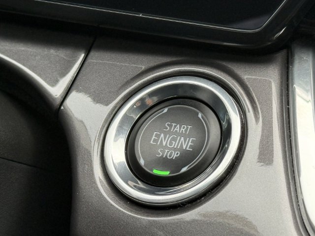 Used 2024 Chevrolet Trax ACTIV w/ Sunroof Package FWD image 16