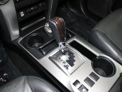 Used 2016 Toyota 4Runner Limited image 14