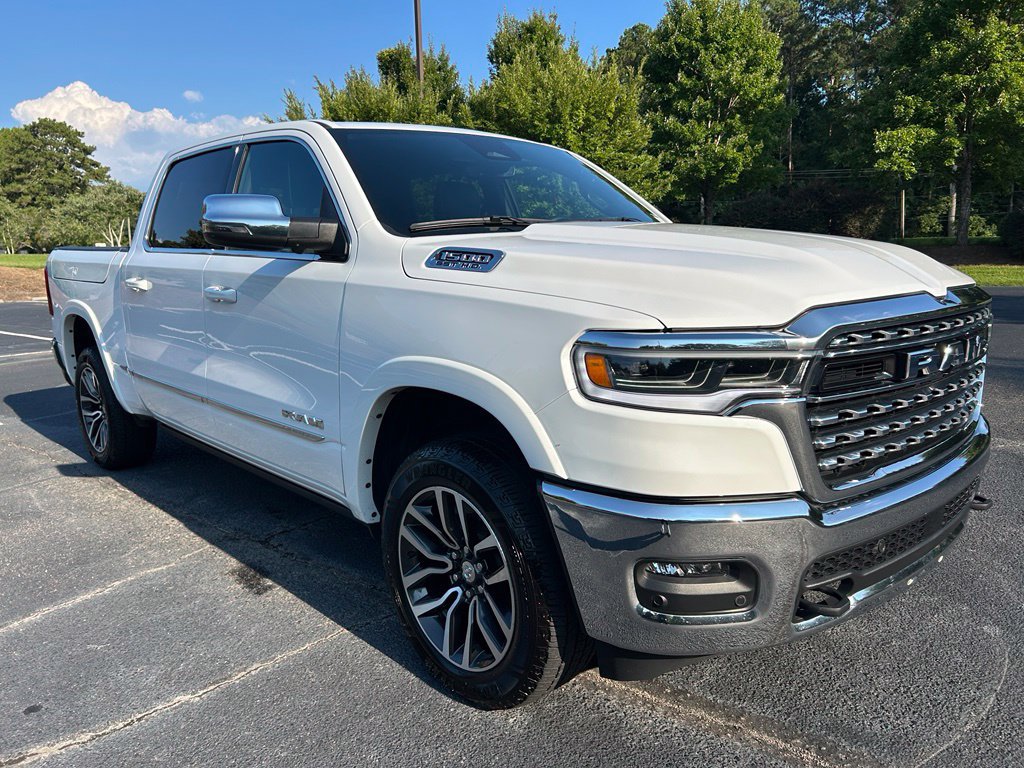 Used 2025 RAM 1500 Limited AWD/4WD image 21