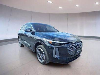 Used 2025 Audi Q5 Premium w/ Convenience Package