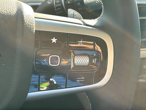 Certified 2026 Genesis GV70 2.5T image 27