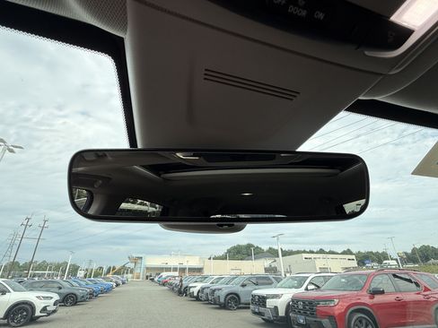 Used 2024 Honda CR-V EX-L image 29