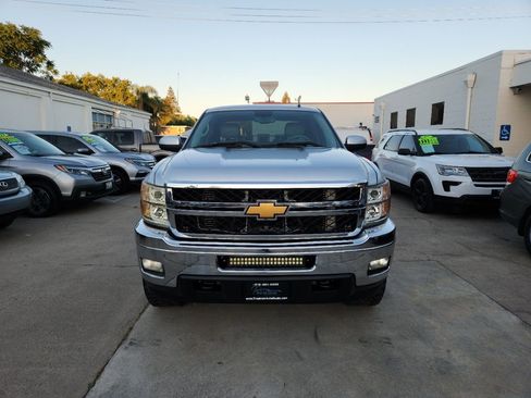 Used 2012 Chevrolet Silverado 2500 LTZ w/ LTZ Plus Package AWD/4WD image 8