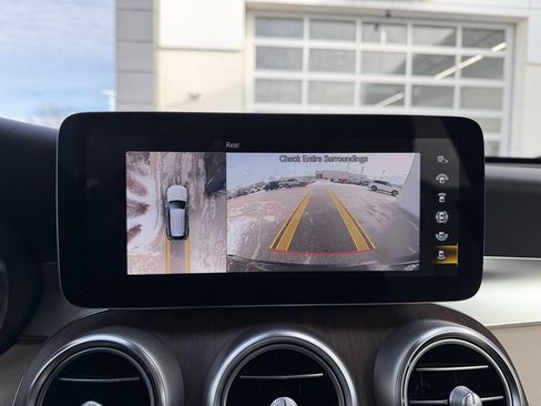 Used 2022 Mercedes-Benz GLC 300 GLC 300 image 30