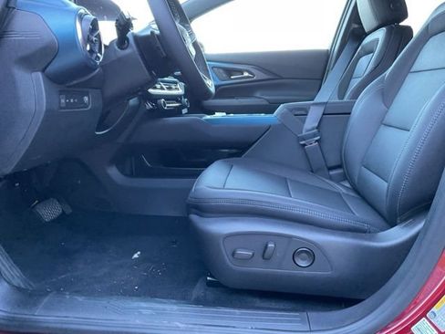 New 2026 Chevrolet Equinox EV LT AWD/4WD image 11