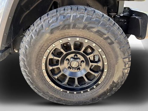 Used 2021 Jeep Wrangler Unlimited Sahara w/ Uconnect 4C Nav & Sound Group AWD/4WD image 12