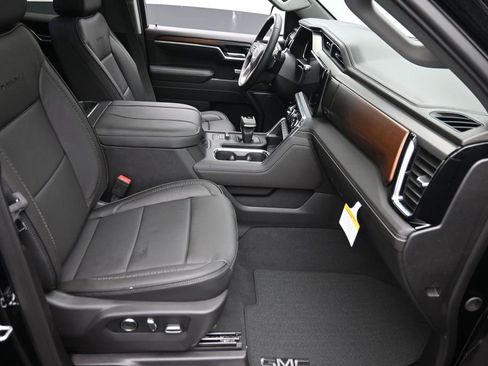 New 2026 GMC Sierra 1500 Denali AWD/4WD image 7