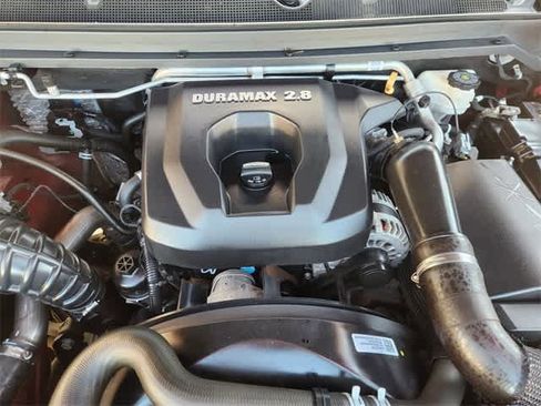 Used 2018 GMC Canyon All Terrain w/ All Terrain X Package image 9