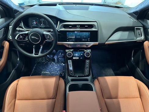 New 2024 Jaguar I-PACE R-Dynamic HSE image 18