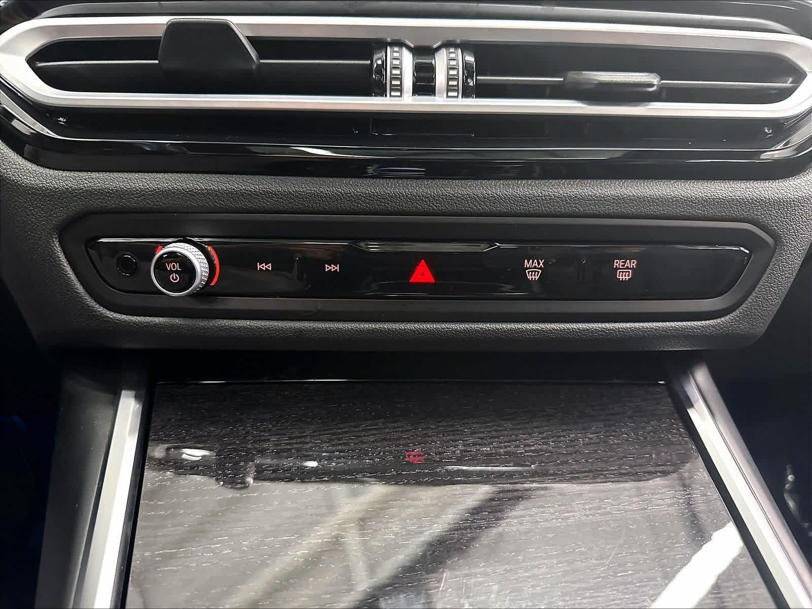 Used 2024 BMW i4 eDrive35 w/ Premium Package RWD image 19