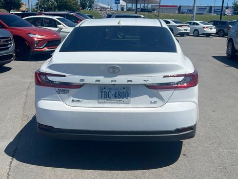 Used 2025 Toyota Camry LE FWD image 7