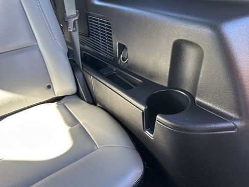 Used 2021 Ford Explorer XLT w/ Equipment Group 202A image 38