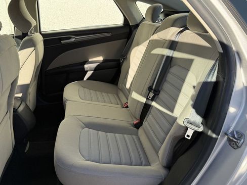 Used 2018 Ford Fusion S image 26