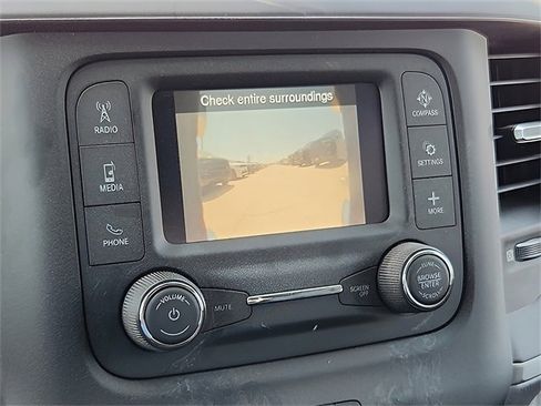 Used 2024 RAM 5500 Tradesman w/ Chrome Appearance Group image 12