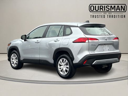 Used 2023 Toyota Corolla Cross L image 4