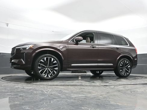 New 2026 Volvo XC90 T8 Ultra w/ Protection Package Premier AWD/4WD image 43