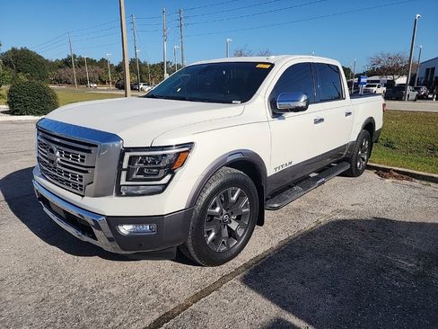 Used 2021 Nissan Titan Platinum Reserve w/ Moonroof Package image 1