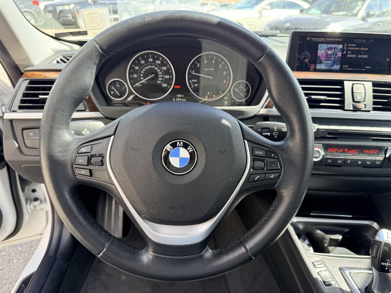Used 2015 BMW 328i Sedan RWD image 11