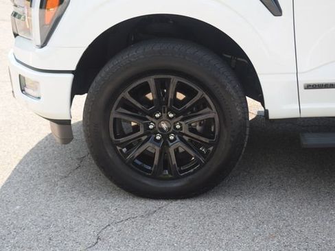 Used 2025 Ford F150 Platinum w/ Equipment Group 702A High AWD/4WD image 29