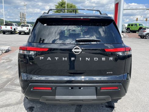 New 2026 Nissan Pathfinder SV AWD/4WD image 7