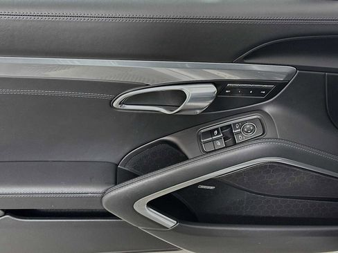 Certified 2018 Porsche 911 Turbo AWD/4WD image 11