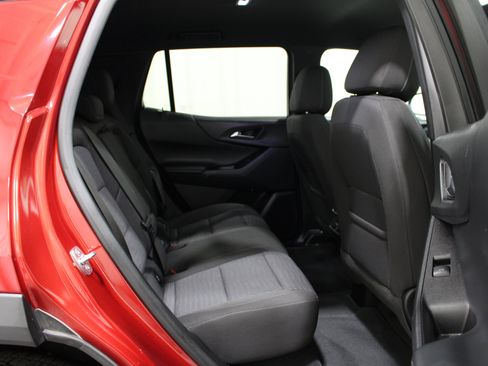 Used 2025 Chevrolet Equinox LT w/ Safety and Technology Package FWD image 21
