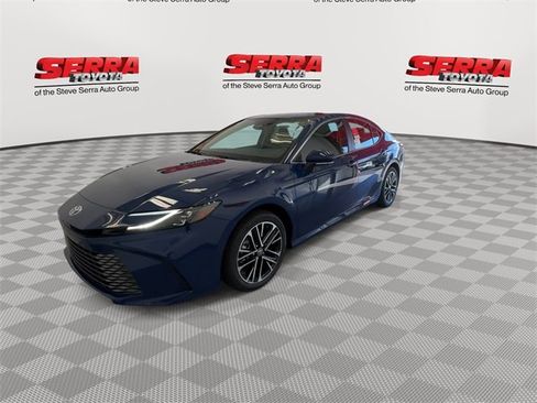 New 2026 Toyota Camry XLE image 5