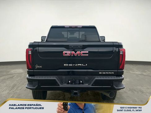 New 2026 GMC Sierra 2500 Denali w/ Denali Reserve Package image 5