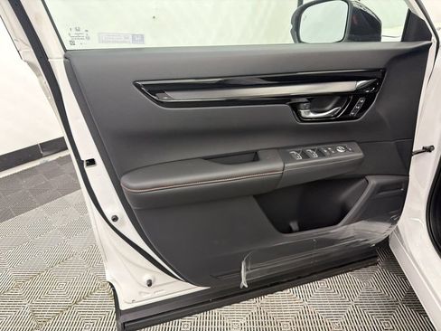 Used 2026 Honda CR-V Sport Touring image 11