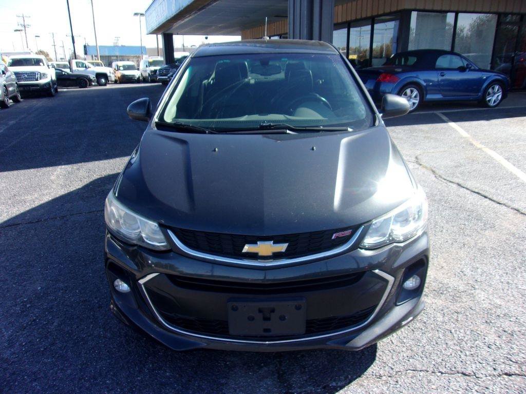 Used 2019 Chevrolet Sonic Premier FWD image 3