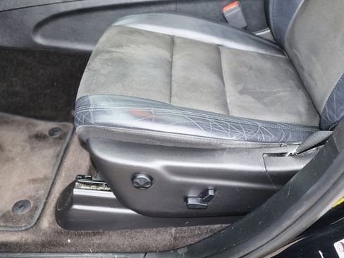 Used 2019 Jeep Grand Cherokee Altitude image 13