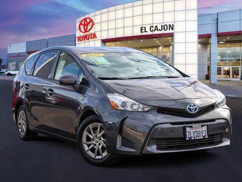 Used 2015 Toyota Prius V Three image 1