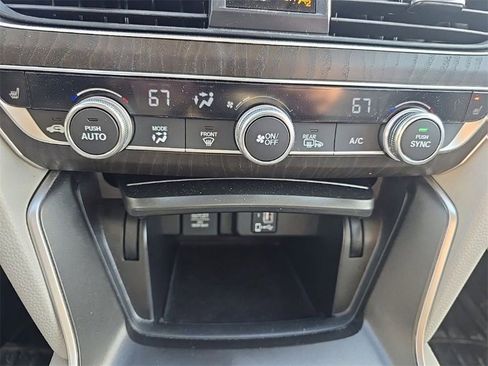Used 2020 Honda Accord EX-L image 17