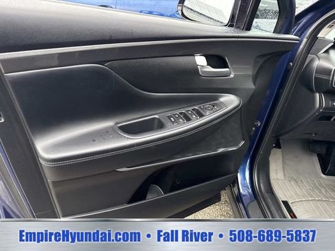 Used 2022 Hyundai Santa Fe SEL w/ Convenience + Premium Package AWD/4WD image 18