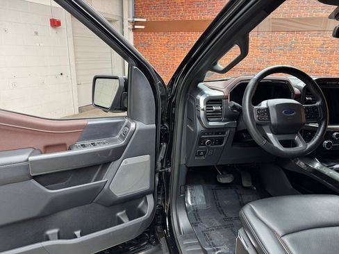 Certified 2023 Ford F150 Lariat image 9