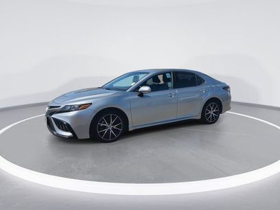 Used 2024 Toyota Camry SE w/ Convenience Package