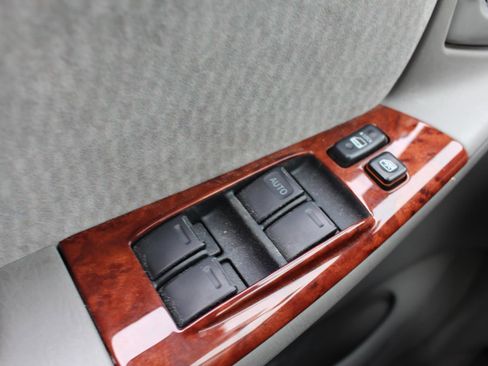 Used 2008 Toyota Corolla S image 25